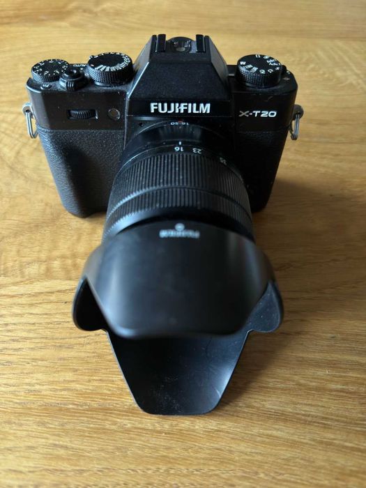 Fujifilm X-T20 + Fujinon XC 16-50mm f/3.5-5.6 OIS II (комплект)