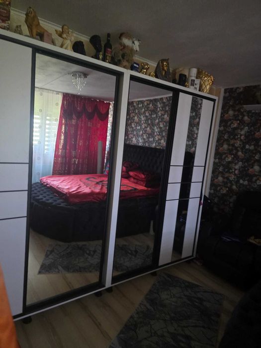 Dressing cu oglinzi