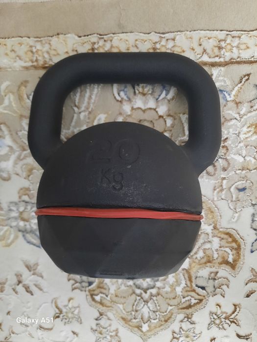 Продам гирю 20 кг