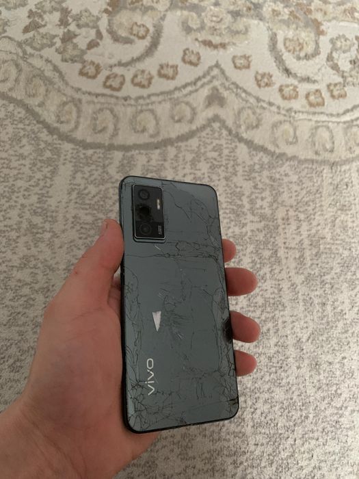 Продам Vivo V23s 128gb