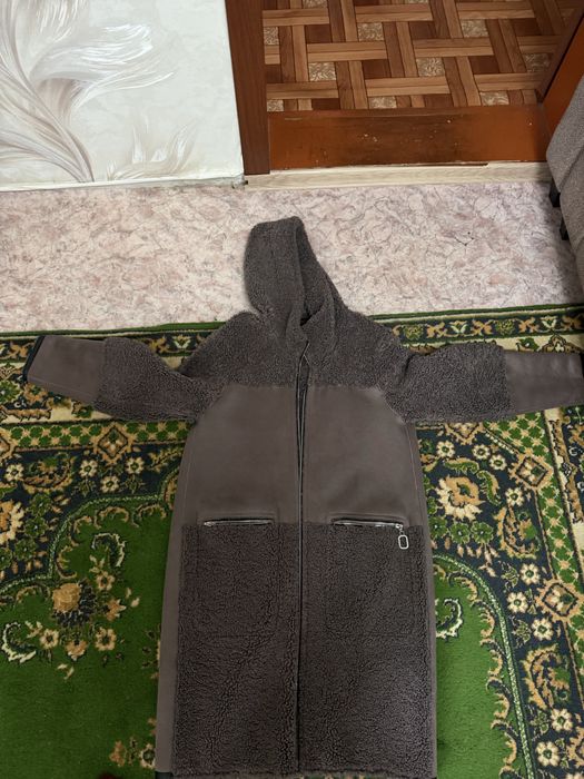 Продам зимнюю дубленку