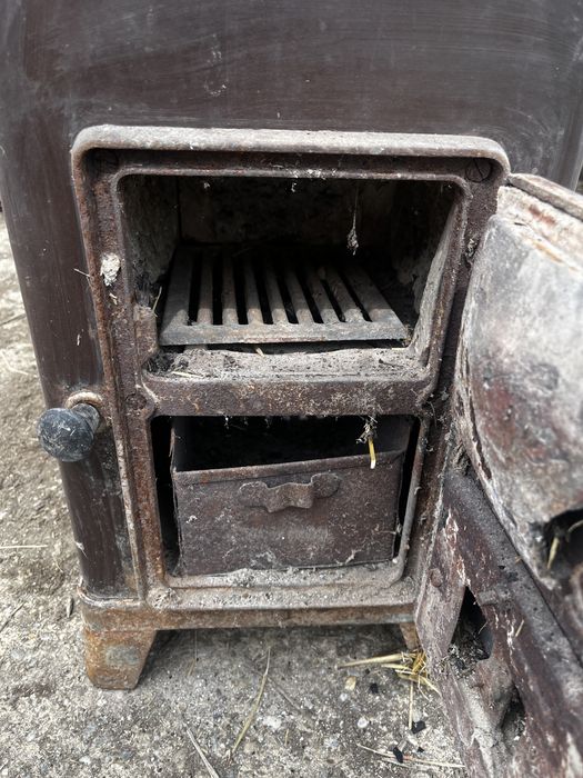 Soba cu plită de vânzare