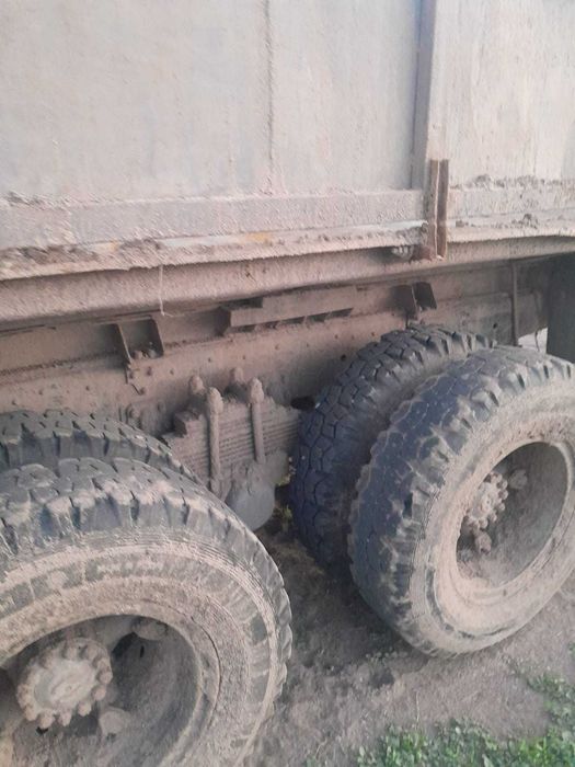 Продаётся камаз. На ходу. Обращайтесь