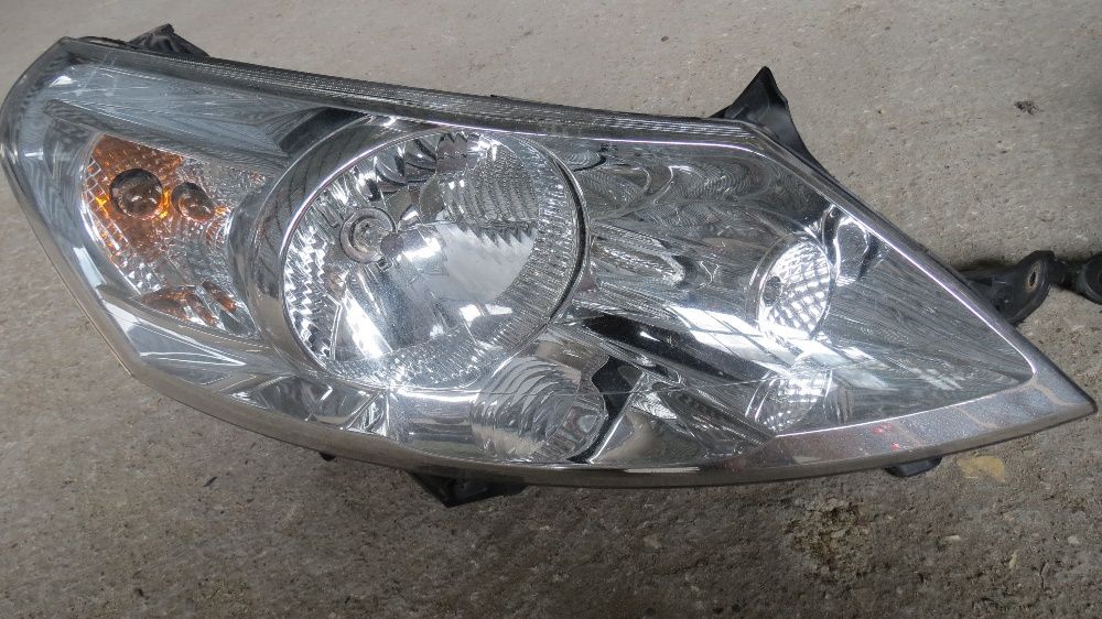 Фар Фарове стоп стопове Peugeot Partner Berlingo Expert  Citroen Jumpy