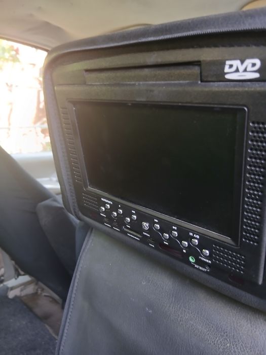 Vind  volzwagen sharan 1.9 tdi