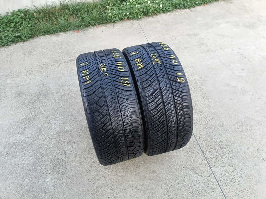 Doua anvelope iarna 235 40 19 Michelin Pilot Alpin PA4 profil 7 mm