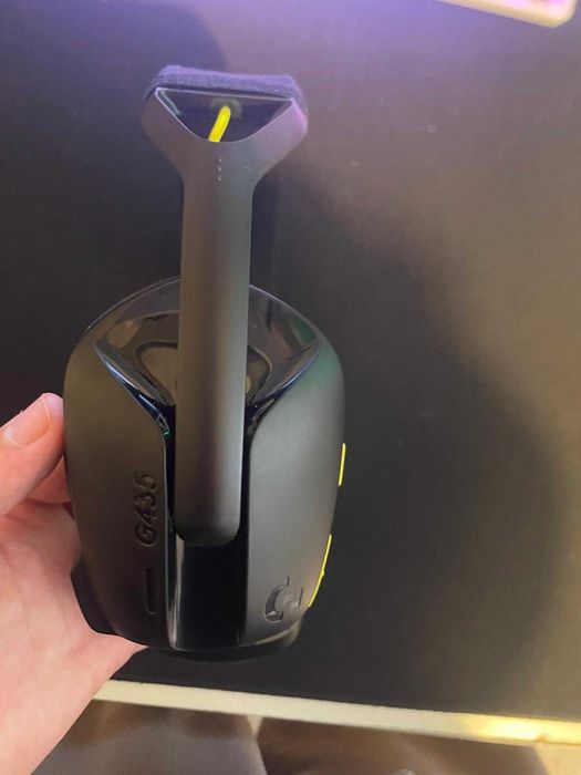 Vand casti Logitech G435