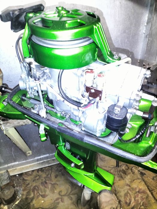 Продам лодочный мотор Нептун 23.