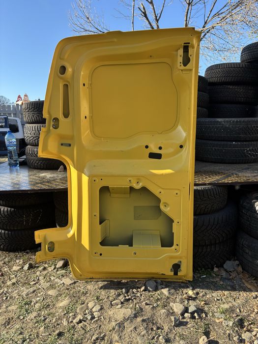 Врата Задна врата Peugeot Expert Opel Vivaro Citroen Jumpy