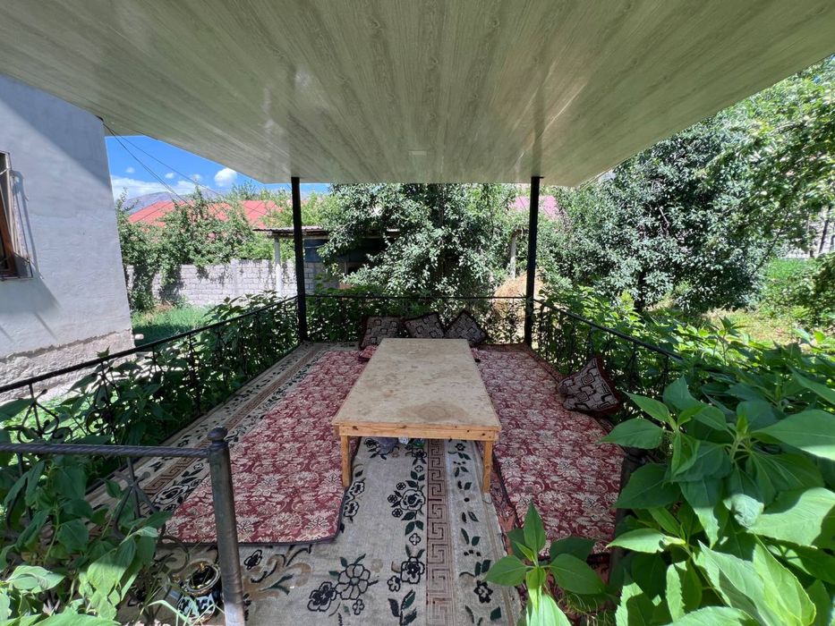 Срочно дача сотилади!!! Бўстонлиқ тумани Нанай қишлоғида