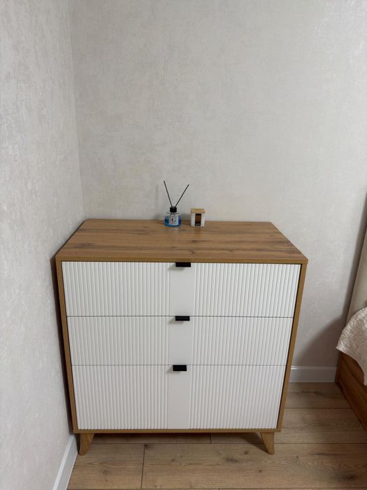 Продам спальный гарнитура