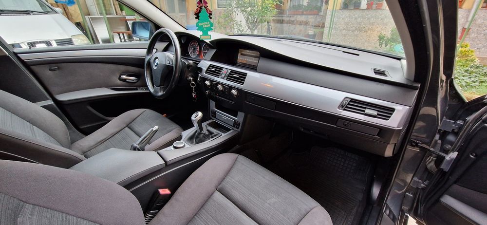 Vand Bmw 520i benzina