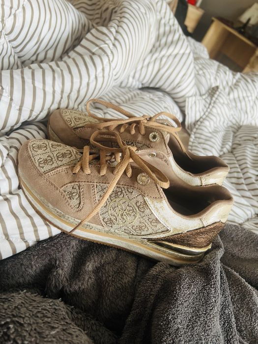 Дамски обувки Guess