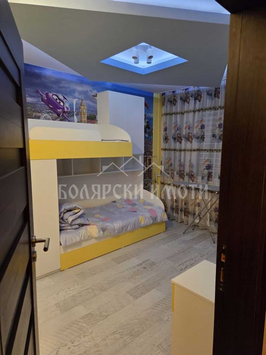 Дава се под наем Тристаен апартамент в Велико Търново, Акация - 93 кв.м за 435 € - Снимка #5