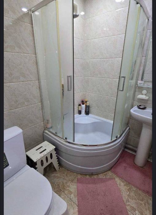 2х комнатная квартира напротив северного вокзала, Мирабадский р-н