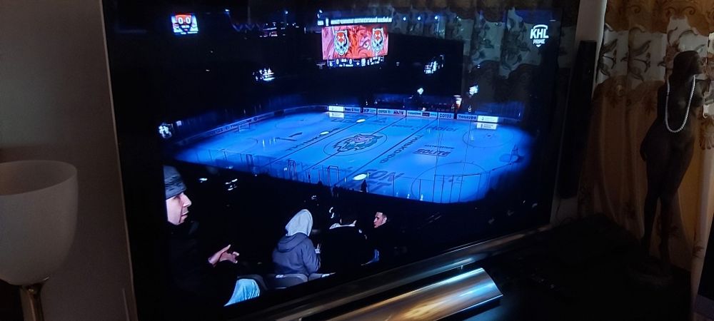 Bang Olufsen BeoVision 12-65 (Hi-End )