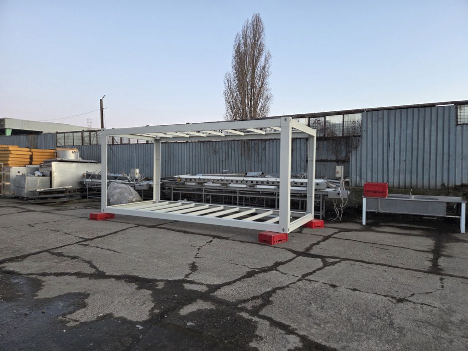 Container demontabil