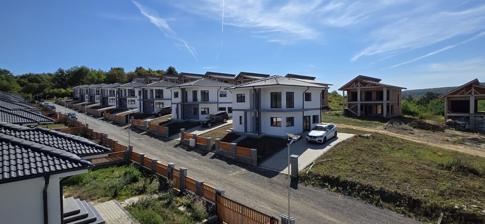 Case de vanzare. Panorama Residence