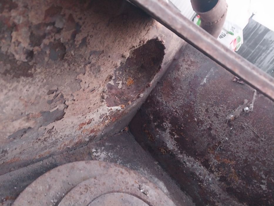 Продам печь (котел) твердотопливный