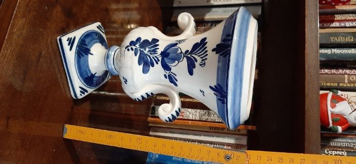 Вази и сервиз за кафе