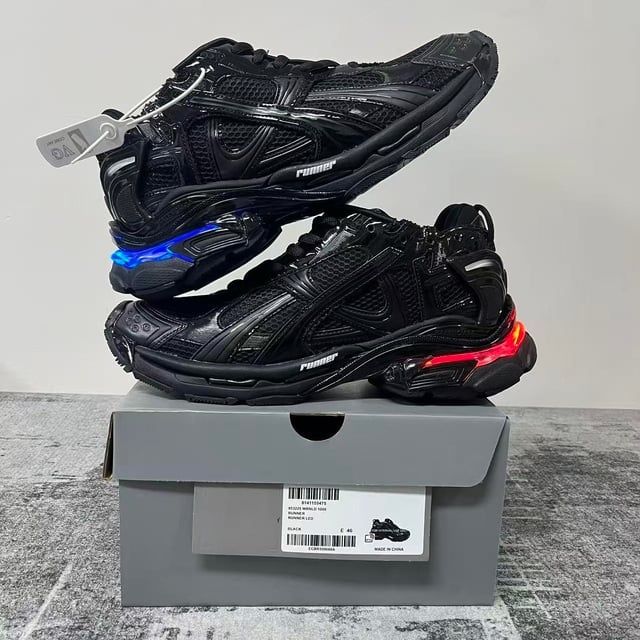 ПРОМО! Balenciaga Runner / Led