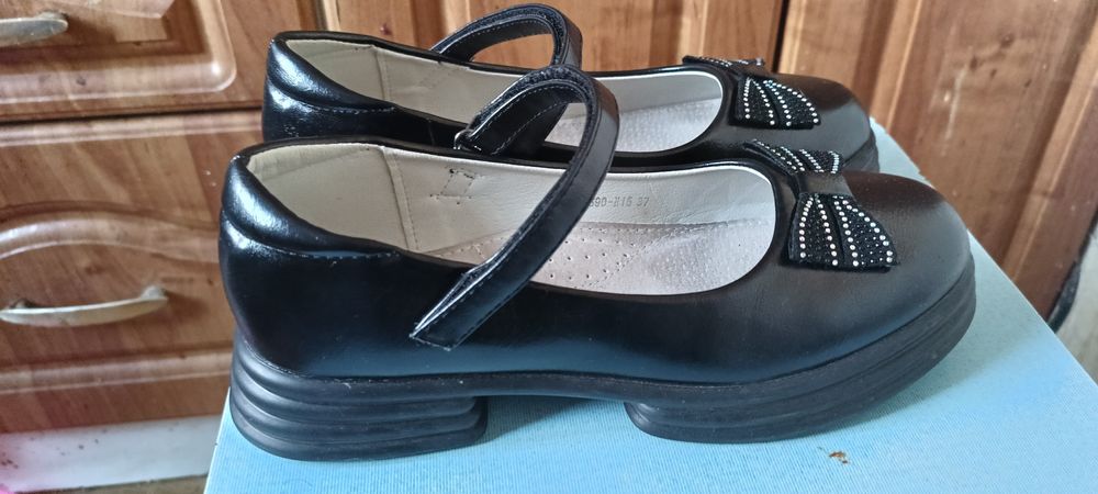 Туфли для девочки