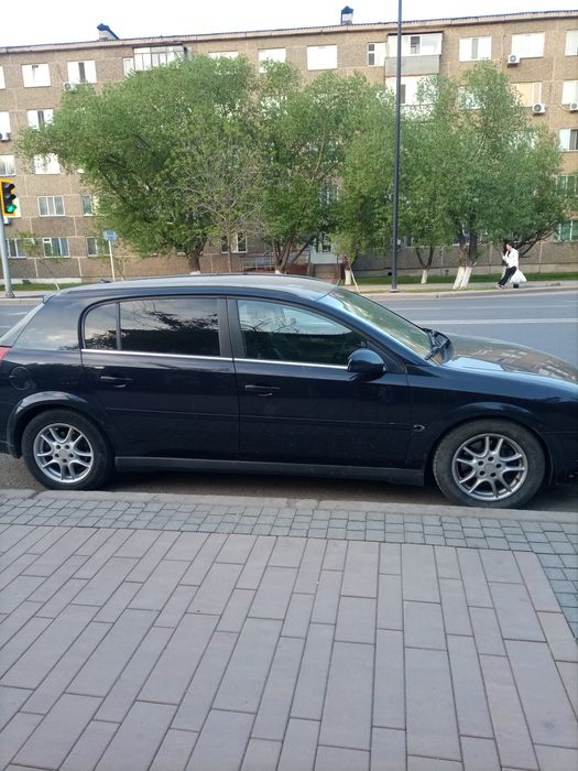 Продам Opel signum