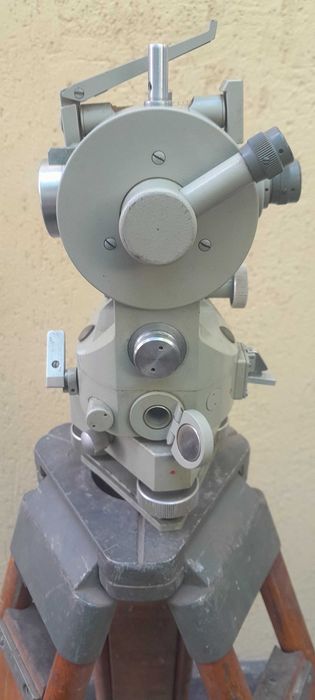 Teodolit Carl Zeiss Jena Theo 120