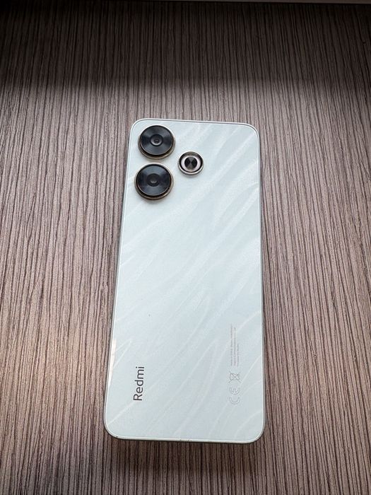 Redmi 13 Перфектен