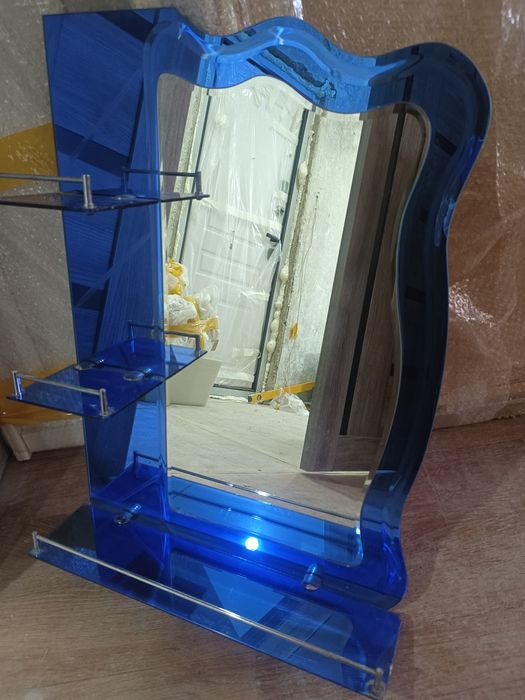 Зеркало для ванной комнаты