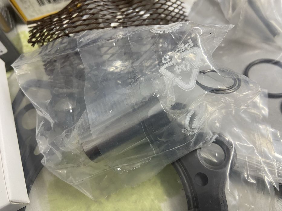 Piston,segmenti,supape-moto Rmz 250