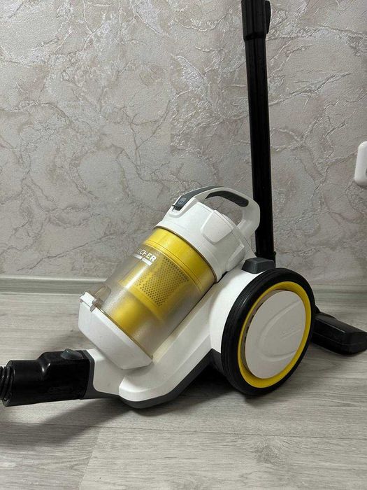 Пылесос karcher VC3
