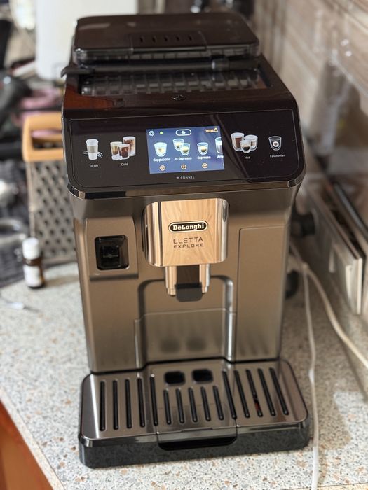 Кофемашина Delonghi