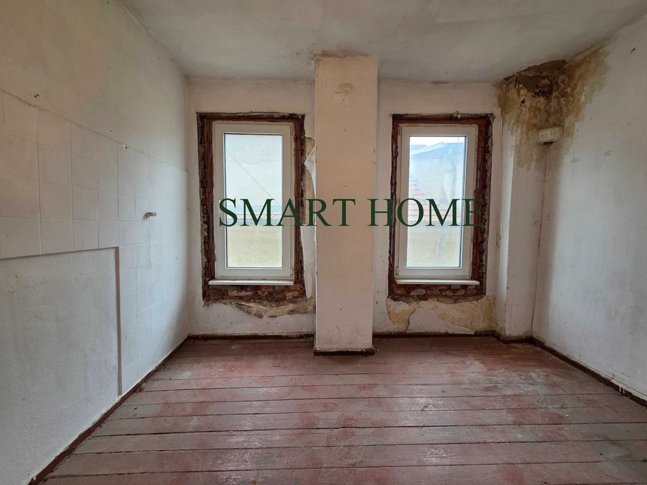 Тристаен апартамент в идеалния център на гр. Велико Търново!