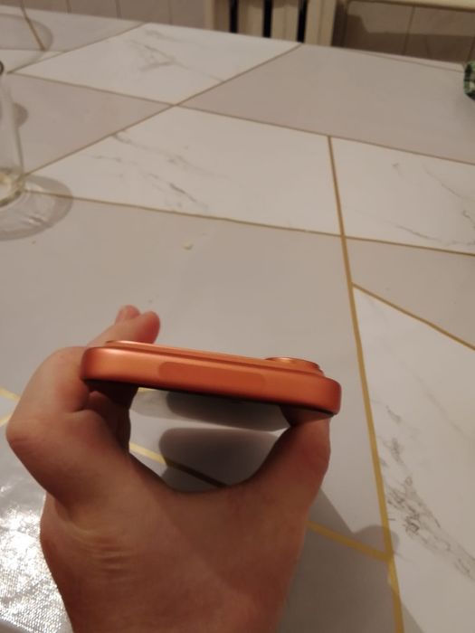 Продается iphone 17 pro 256gb