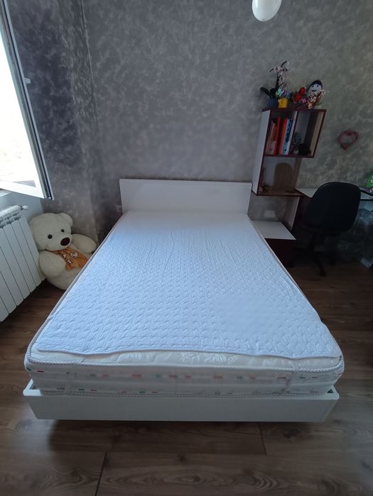 Pat dormitor și saltea ortopedica