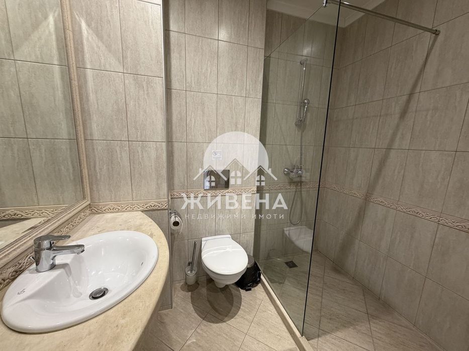 Продава обзаведен 2-стаен апартамент, кв. Аспарухово