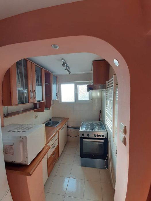 Propietar vând apartament două camere Vitan piața Bobocica!
