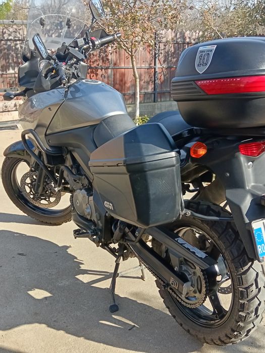 Suzuki V-Strom 650