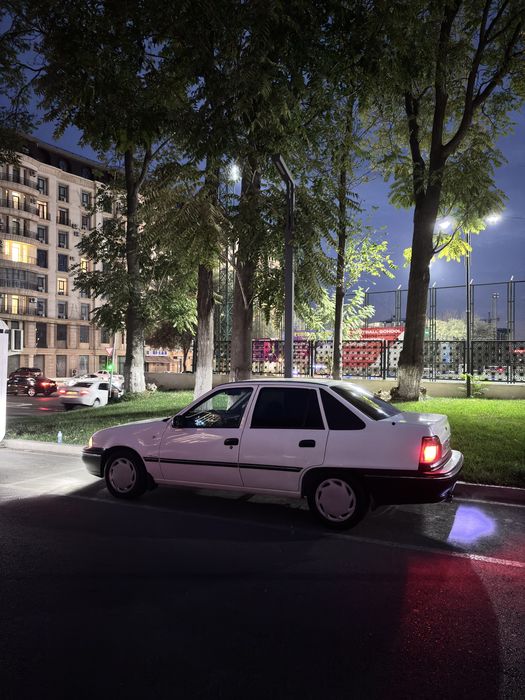 Nexia DOHC люкс 2003г 264000км