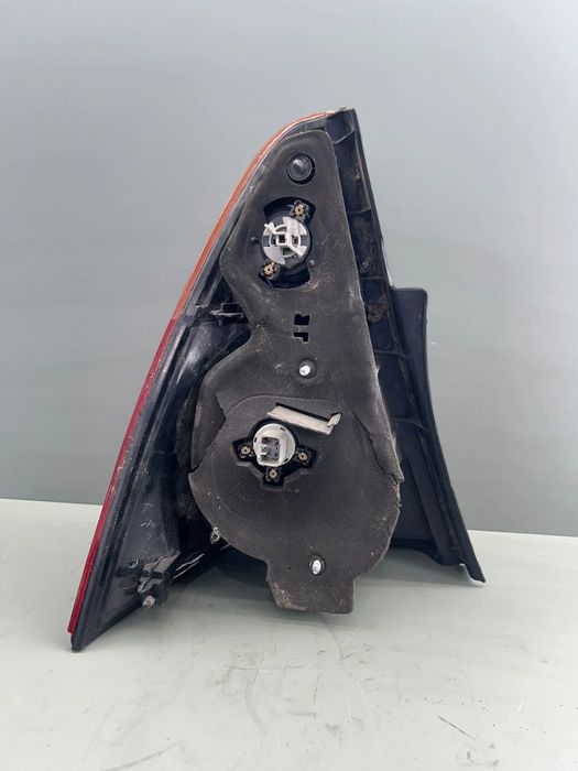 Lampa / Tripla stop dreapta pe aripa Daihatsu YRV 1.0 MT (64 hp)