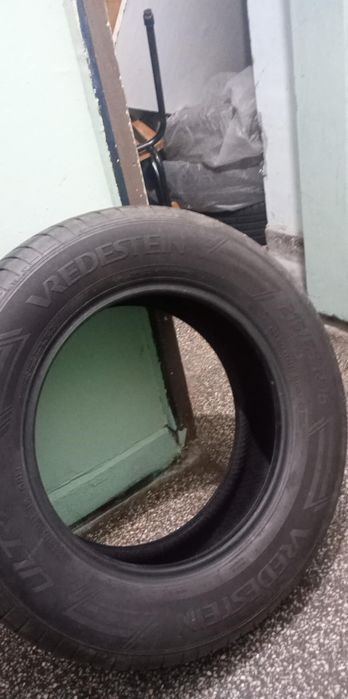 Летни гуми 215/65 R16