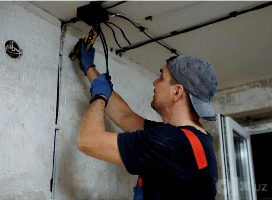 Elektrik xizmati xususiy usta. Avtomat almashtirish. Электрик