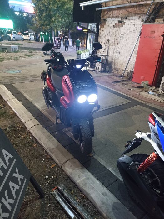 Продам свой скутер Bonvi спорт 150куб