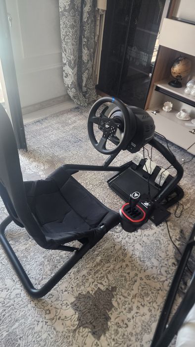 Thrustmaster t300 Real Avtomobil