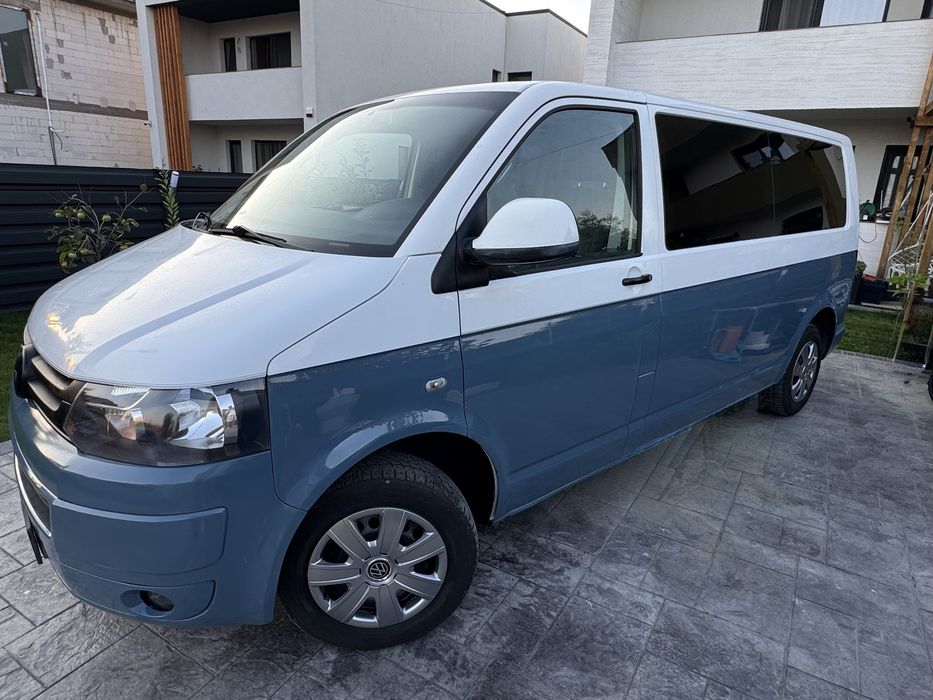 Vand VW T5 8+1 locuri 2.0 diesel