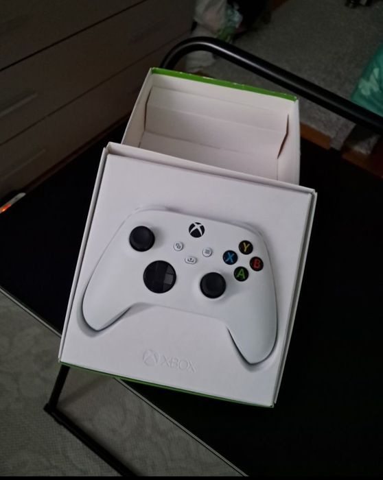 Controller Xbox robot white