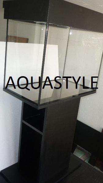 Аквариуми (цели комплекти)