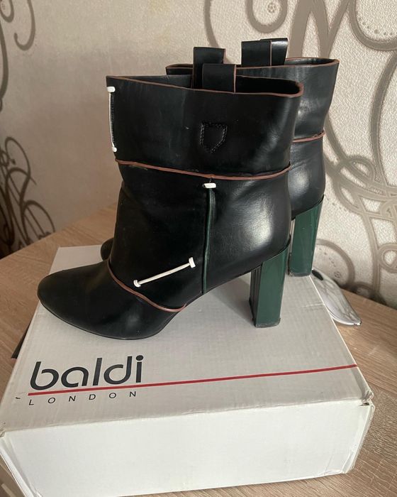 Кожаные полусапожки