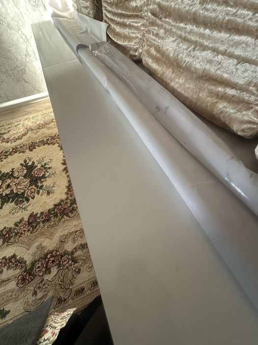 Продается стол хорошего качества